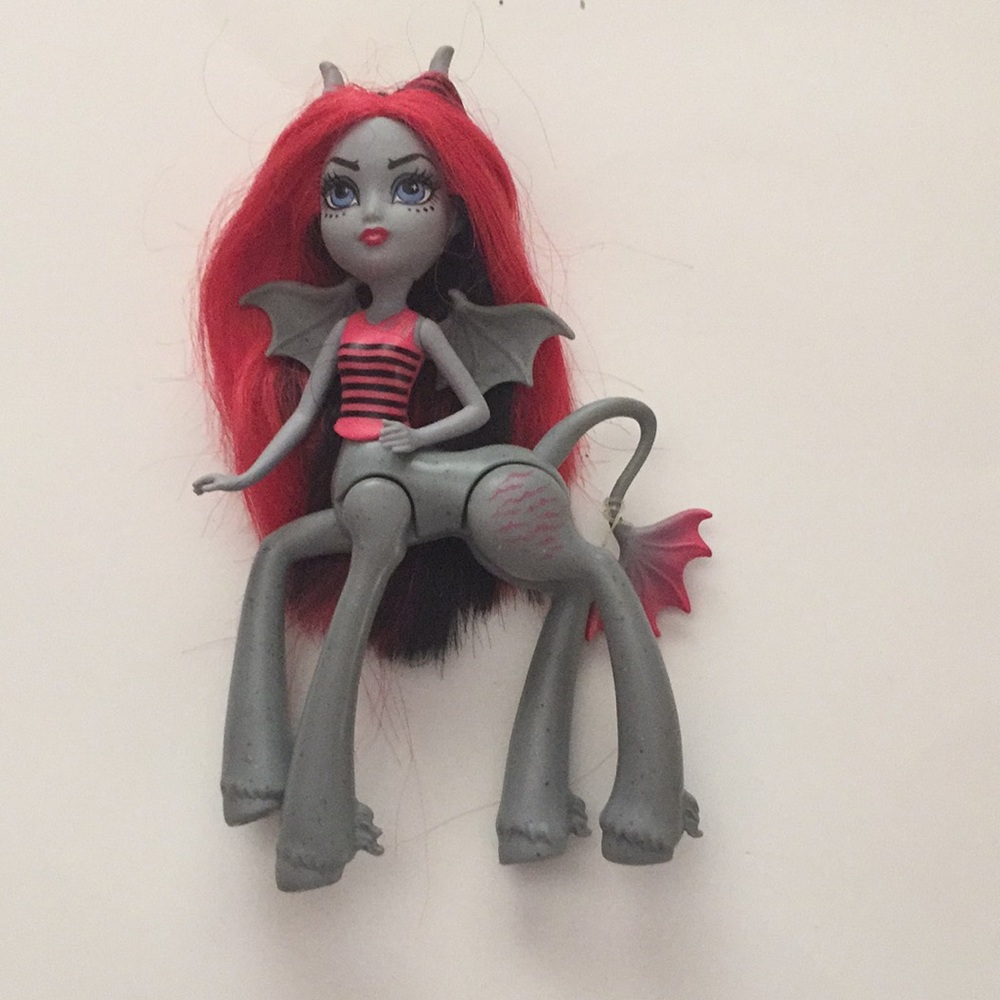 Frets Quartzmane Monster High Fright Mare doll